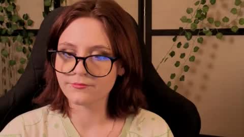 Snapshot of diana_floweri chatting on 02-05-26, 10:42 Diana online show from 02-05-26, 10:42