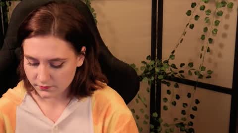 Snapshot of diana_floweri chatting on 02-13-26, 11:39 Diana online show from 02-13-26, 11:39