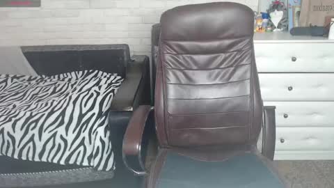 Snapshot of diana_li_ chatting on 03-12-25, 05:35 Diana li online show from 03-12-25, 05:35