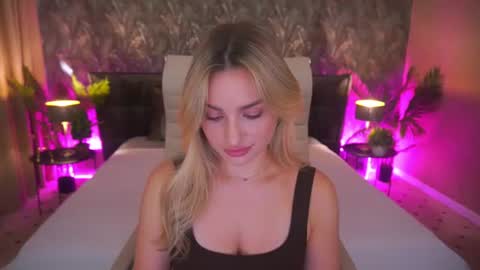 Snapshot of diana_nova chatting on 07-26-26, 01:07 diana_nova online show from 07-26-26, 01:07