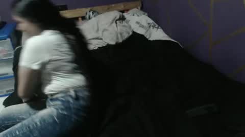 Snapshot of diana_smit_ chatting on 02-04-26, 06:36 diana online show from 02-04-26, 06:36