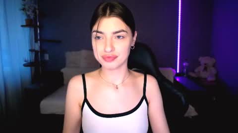 DIANA  online show from 06-18-26, 03:38