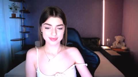 DIANA  online show from 06-30-26, 01:56