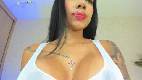 Snapshot of dianac1998 chatting on 02-10-26, 04:55 dianac1998 online show from 02-10-26, 04:55