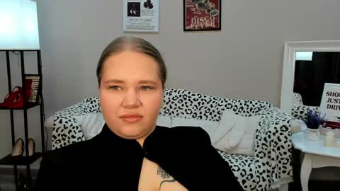 Diana online show from 05-09-26, 07:19
