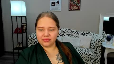 Diana online show from 05-17-26, 05:27