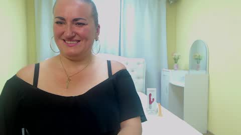 Diana online show from 05-28-26, 06:10