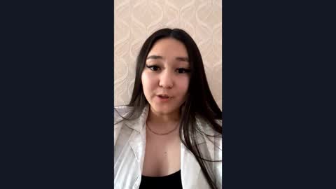 Snapshot of dianaowens chatting on 03-24-26, 01:05 dianaowens online show from 03-24-26, 01:05