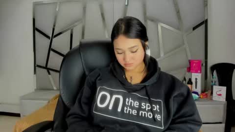 dianarous online show from 07-25-26, 05:05