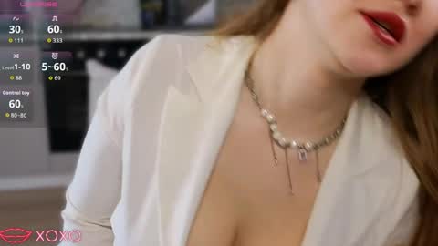 Snapshot of dianashermy chatting on 04-13-26, 01:16 Diana online show from 04-13-26, 01:16