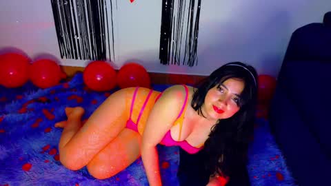 Snapshot of diane_1 chatting on 02-20-25, 12:47 DIANE online show from 02-20-25, 12:47