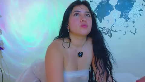 Snapshot of diane_1 chatting on 10-24-25, 10:39 DIANE online show from 10-24-25, 10:39