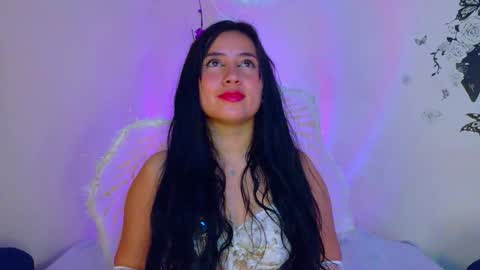 Snapshot of diane_1 chatting on 10-29-25, 11:01 DIANE online show from 10-29-25, 11:01