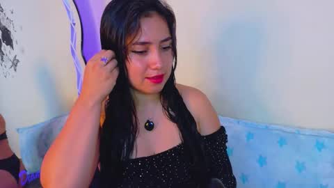 Snapshot of diane_1 chatting on 11-08-25, 10:26 DIANE online show from 11-08-25, 10:26