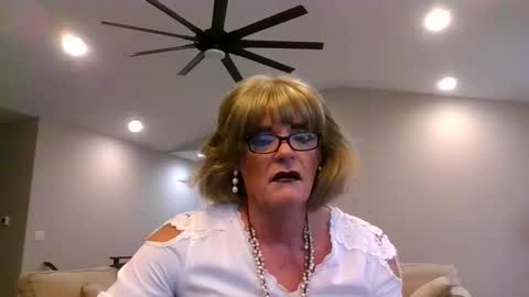 Snapshot of dianeheels chatting on 03-03-26, 02:45 dianeheels online show from 03-03-26, 02:45