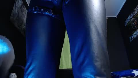 DICAPRIO online show from 04-20-26, 03:31