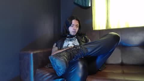DICAPRIO online show from 05-26-26, 06:26