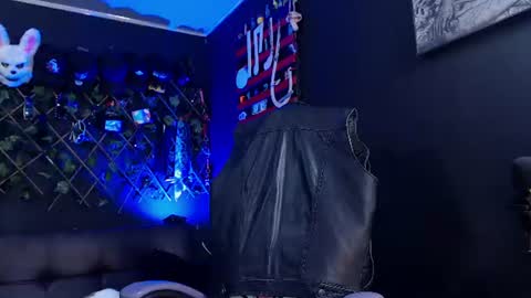 DICAPRIO online show from 06-24-26, 12:37