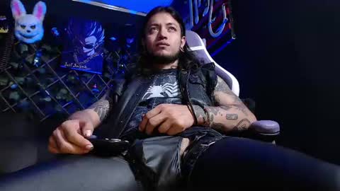 DICAPRIO online show from 07-16-26, 04:46