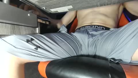 Snapshot of dick_and_muscle chatting on 01-29-25, 01:28 Dick And Muscle online show from 01-29-25, 01:28