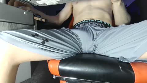 Snapshot of dick_and_muscle chatting on 02-14-25, 02:50 Dick And Muscle online show from 02-14-25, 02:50