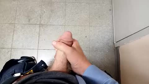 Snapshot of dickdragon2409 chatting on 09-29-25, 05:12 dickdragon2409 online show from 09-29-25, 05:12