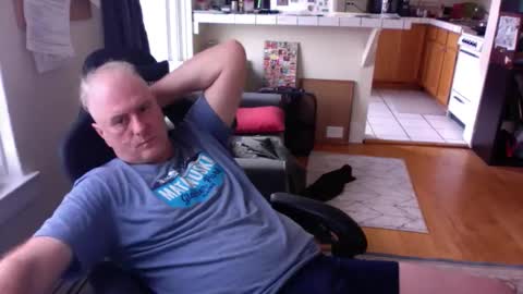 Snapshot of dickflasher5 chatting on 02-20-26, 08:31 Richard Fleischer online show from 02-20-26, 08:31