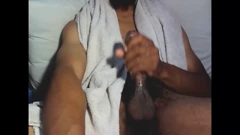Snapshot of dickinner_xl chatting on 06-03-26, 06:27 dickinner_xl online show from 06-03-26, 06:27