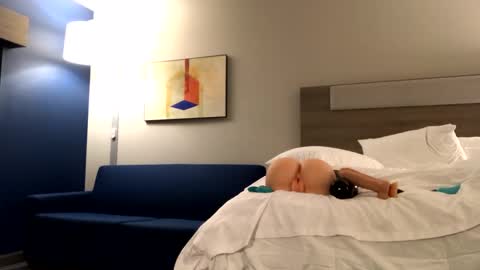 Snapshot of dickpeterson1412 chatting on 10-01-25, 06:08 DickPeterson online show from 10-01-25, 06:08