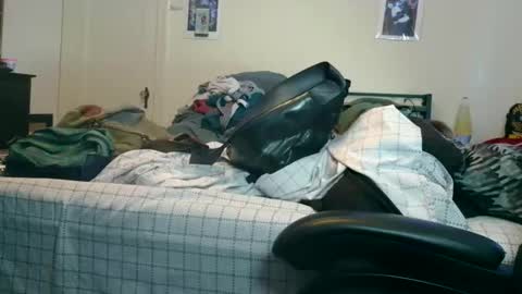 Steve online show from 05-18-26, 07:52