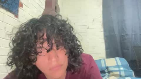 dieciochocentimetross online show from 05-29-26, 11:25
