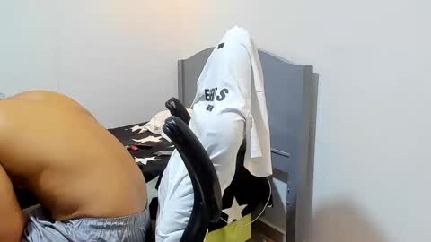 Snapshot of diego_cazas chatting on 01-07-25, 10:41 DIEGO CAZAS online show from 01-07-25, 10:41