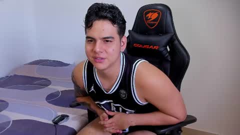 DIEGO CAZAS online show from 06-28-26, 04:02