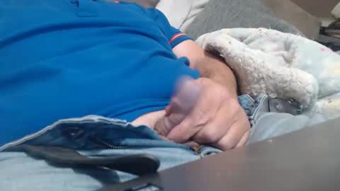 Snapshot of diegovlc chatting on 12-20-25, 12:12 DiegoVLC online show from 12-20-25, 12:12