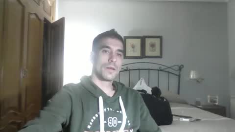 Snapshot of dieguito124 chatting on 03-09-25, 07:15 dieguito124 online show from 03-09-25, 07:15
