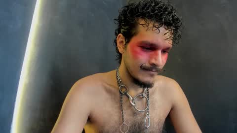 diemond_latinx98 online show from 12-15-25, 04:22