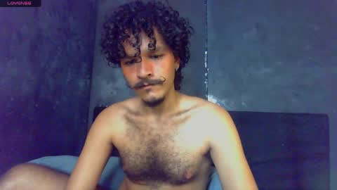 diemond_latinx98 online show from 06-03-26, 02:33