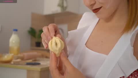 Sophie online show from 10-09-25, 08:29