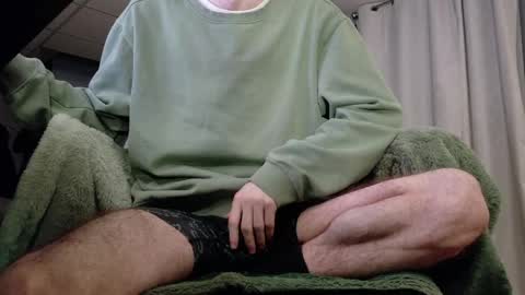 Snapshot of digbicknik chatting on 05-10-26, 03:44 digbicknik online show from 05-10-26, 03:44