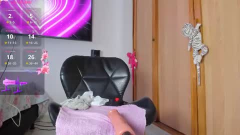 diiana_evil online show from 06-13-26, 02:59