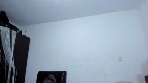 Snapshot of diiego_xxx chatting on 07-08-26, 01:32 diiego_xxx online show from 07-08-26, 01:32