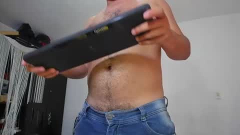 Snapshot of diiego_xxx chatting on 07-26-26, 09:54 diiego_xxx online show from 07-26-26, 09:54