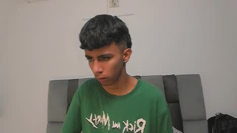 Snapshot of dikey_18 chatting on 02-26-25, 08:44 dikey_18 online show from 02-26-25, 08:44