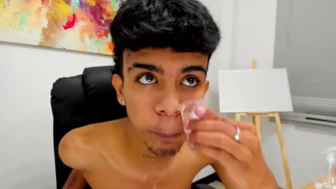 Snapshot of dikey_18 chatting on 03-11-25, 11:48 dikey_18 online show from 03-11-25, 11:48