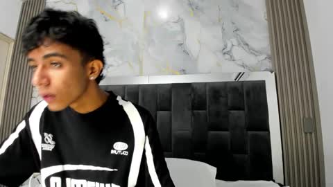 Snapshot of dikey_18 chatting on 09-24-25, 08:12 dikey_18 online show from 09-24-25, 08:12