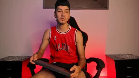 Snapshot of dilan_ar5 chatting on 05-14-26, 02:13 DILAN online show from 05-14-26, 02:13