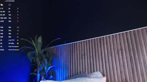 Snapshot of dilanjonnes chatting on 01-12-25, 11:04 DilanJonnes online show from 01-12-25, 11:04