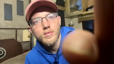 Daddy online show from 05-20-26, 01:23