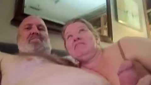 Snapshot of dilligafsex chatting on 07-10-26, 04:31 dilligafsex online show from 07-10-26, 04:31