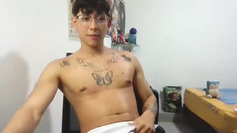 dillom420 online show from 02-12-25, 04:33